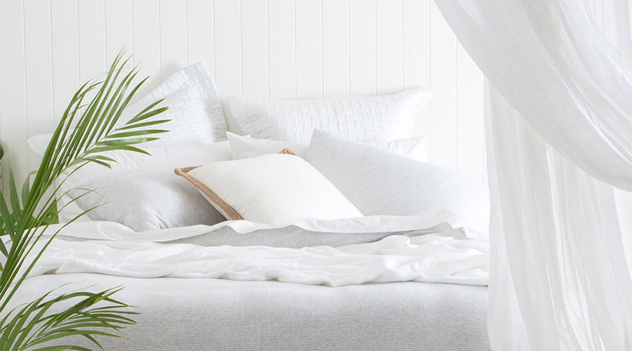 Luxury Pillows - Egyptian Cotton Set – folded view